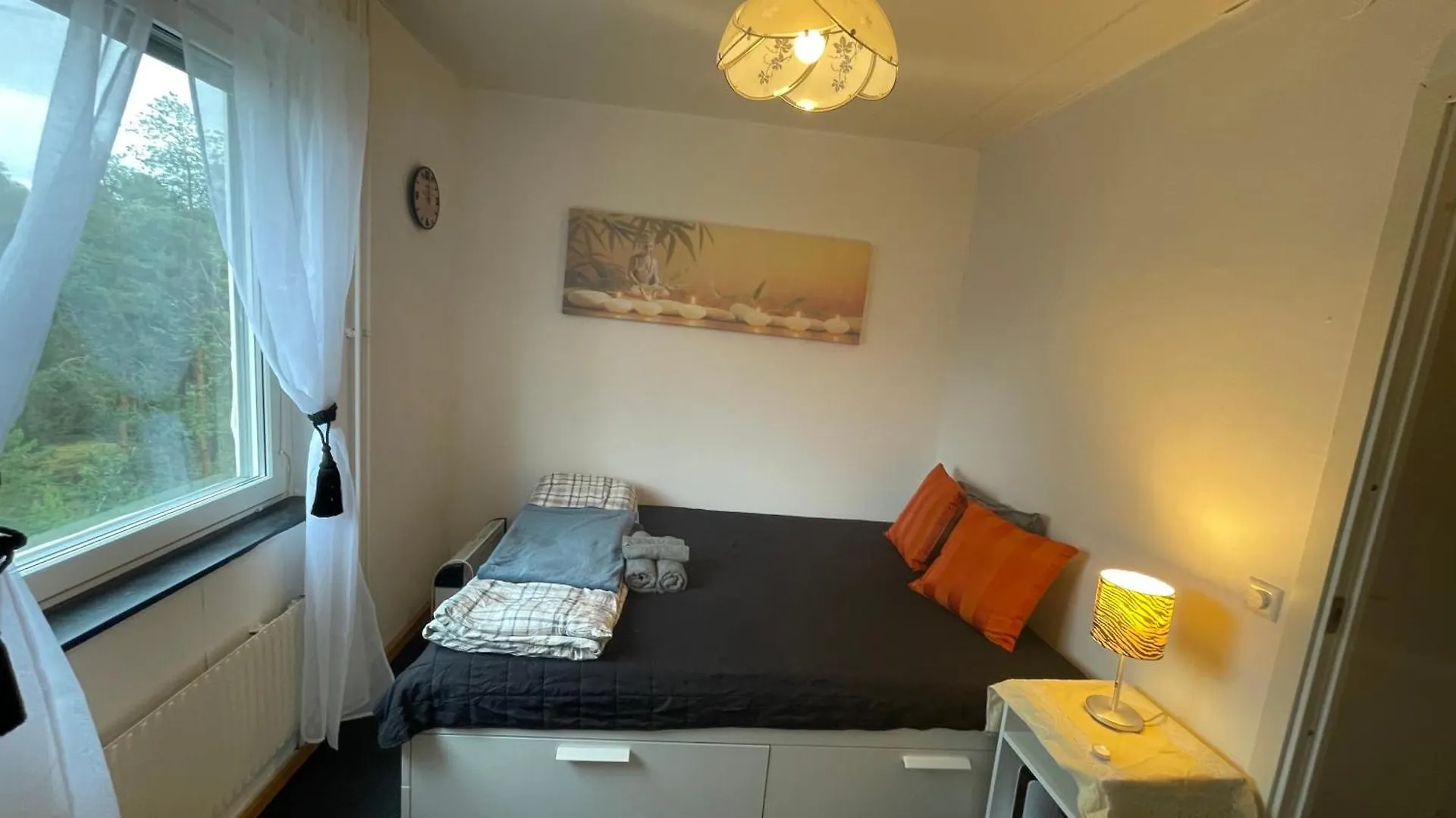 Independent Cozy Apartment In Husby Stockholm